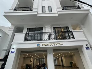 Villa 19/1A-1B Đinh Tiên Hoàng 4pn 4bed 7wc
