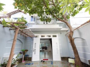 Villa 10/5 Lạc Long Quân 5pn 9bed 5wc