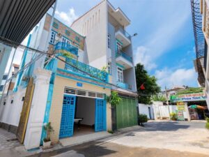 Villa 4/11A Lạc Long Quân 4pn 7bed 5wc