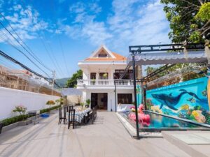 Villa 91 Võ Thị Sáu 5 phòng 8bed 7wc